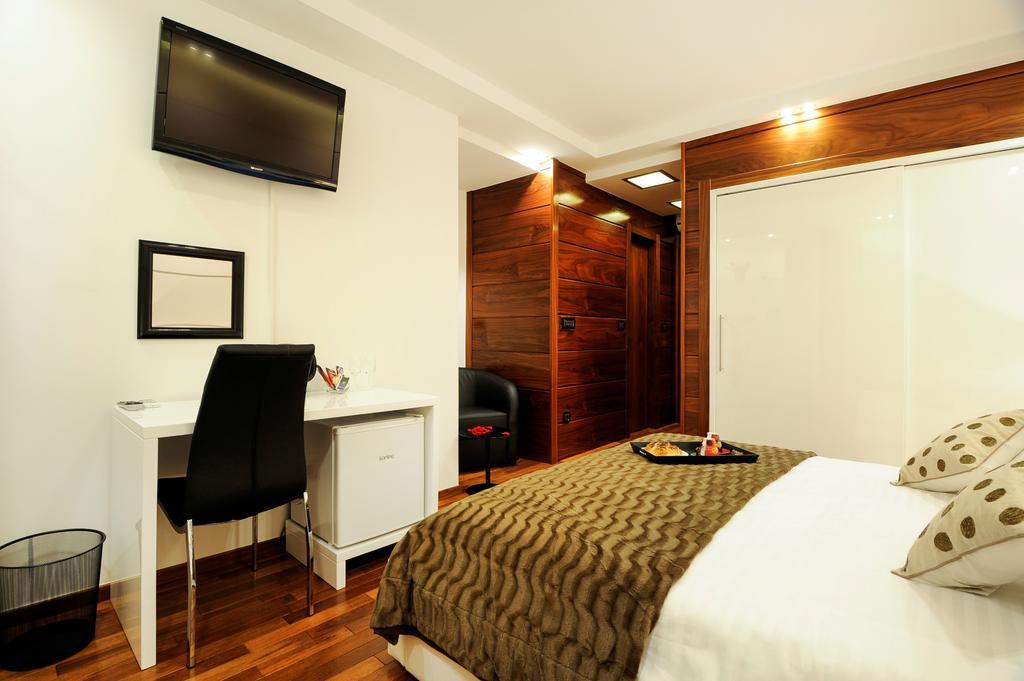 Main Street Studio And Rooms Zadar Pokoj fotografie